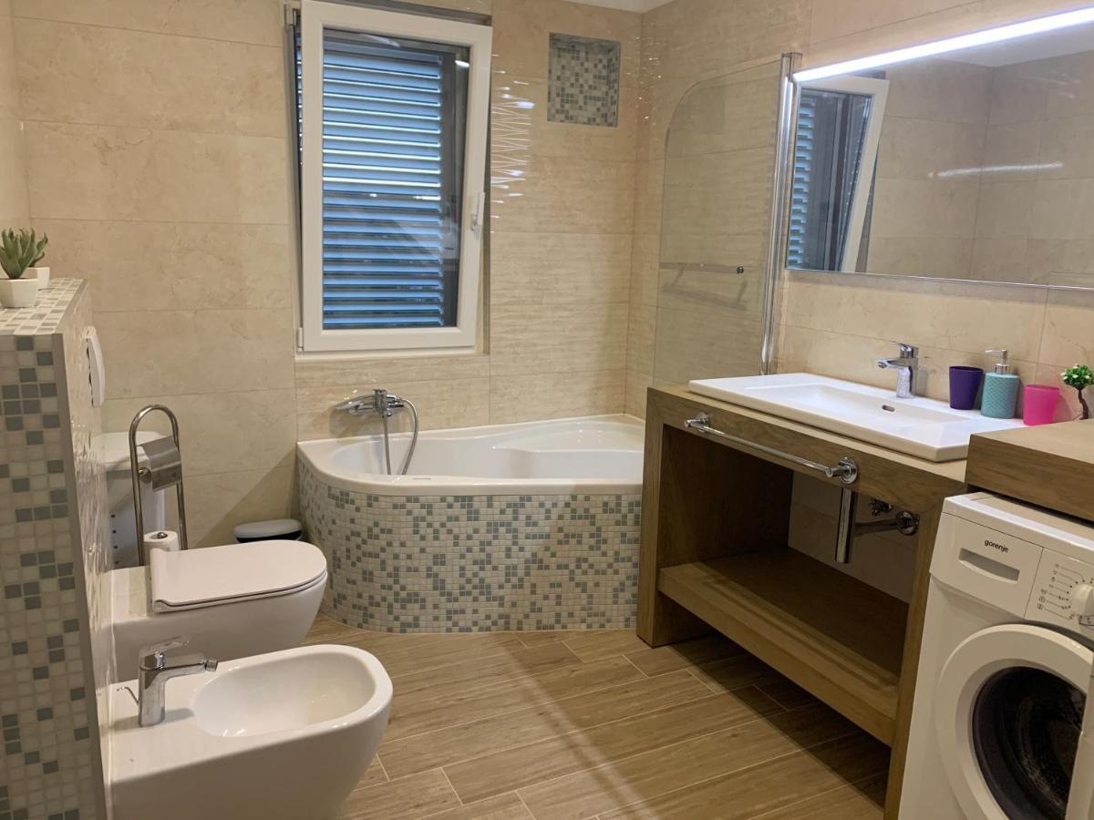 Duplex Apartment With Private Swimming Pool Preko Exteriér fotografie