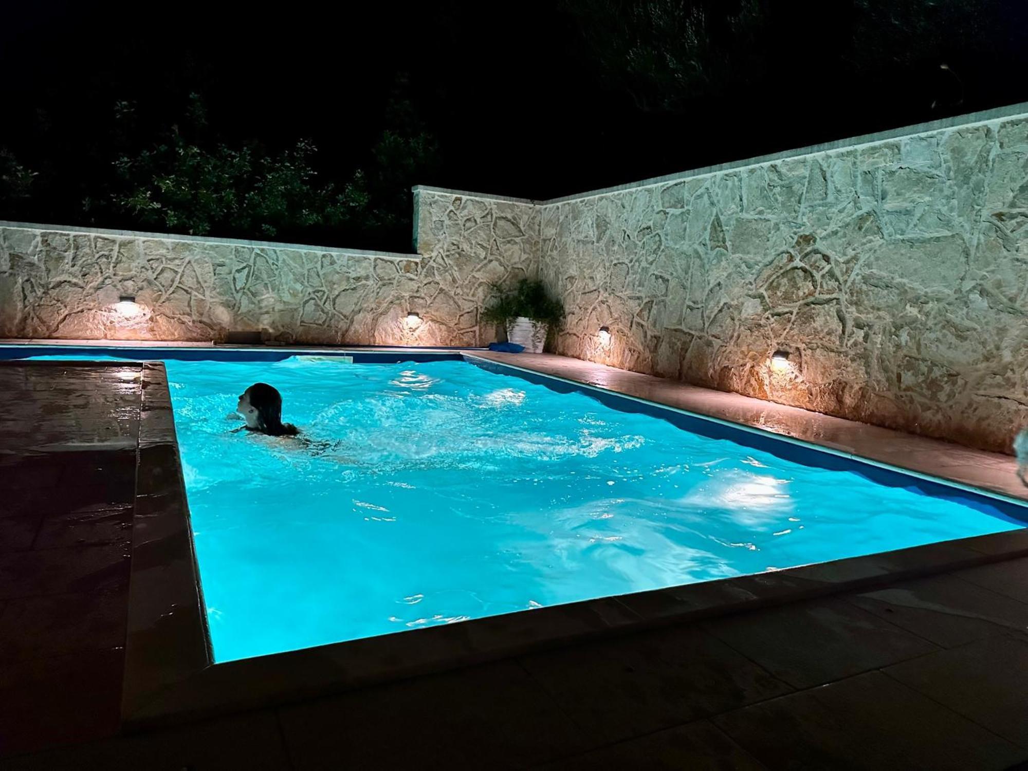 Duplex Apartment With Private Swimming Pool Preko Exteriér fotografie