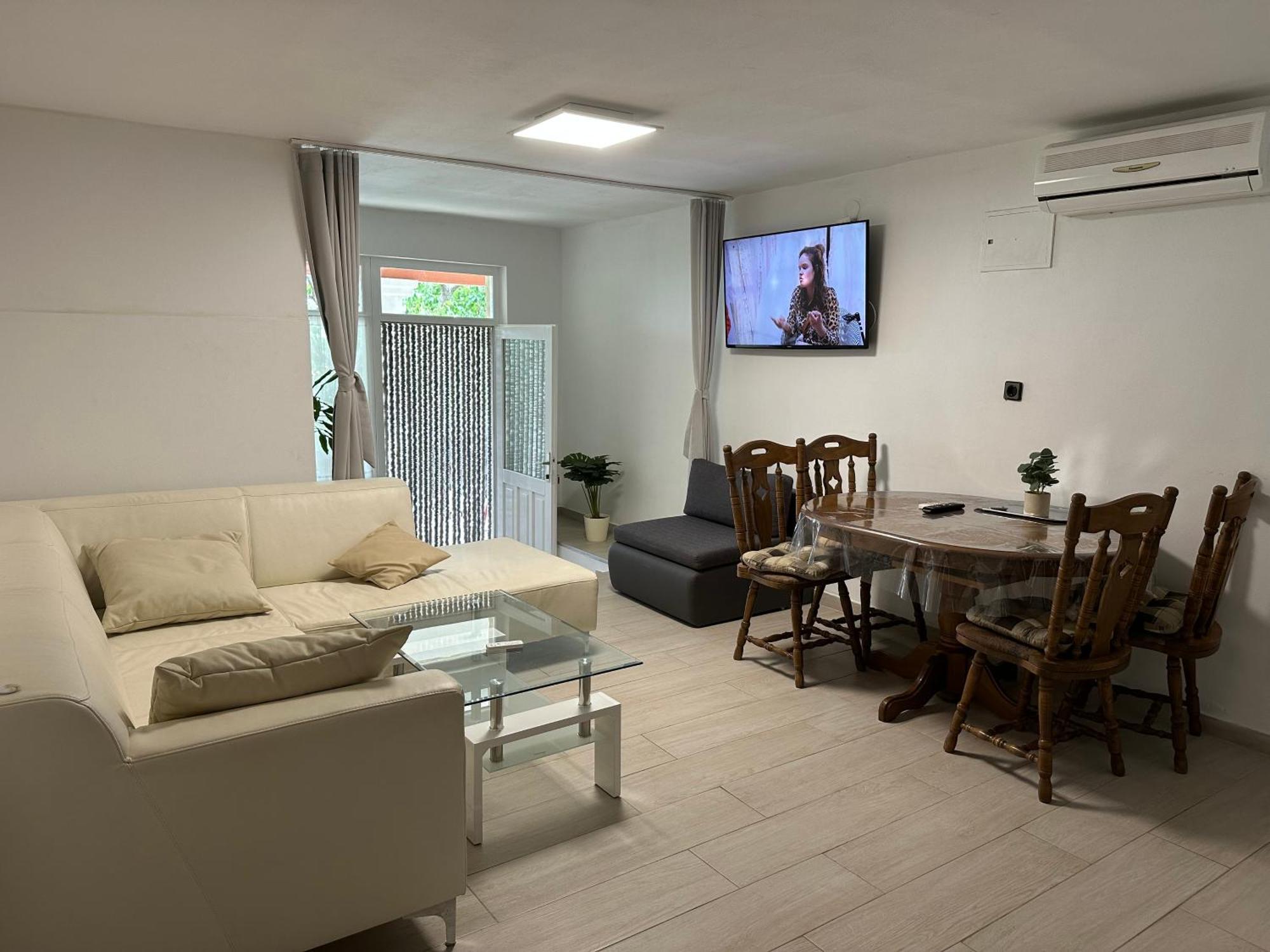 Duplex Apartment With Private Swimming Pool Preko Exteriér fotografie