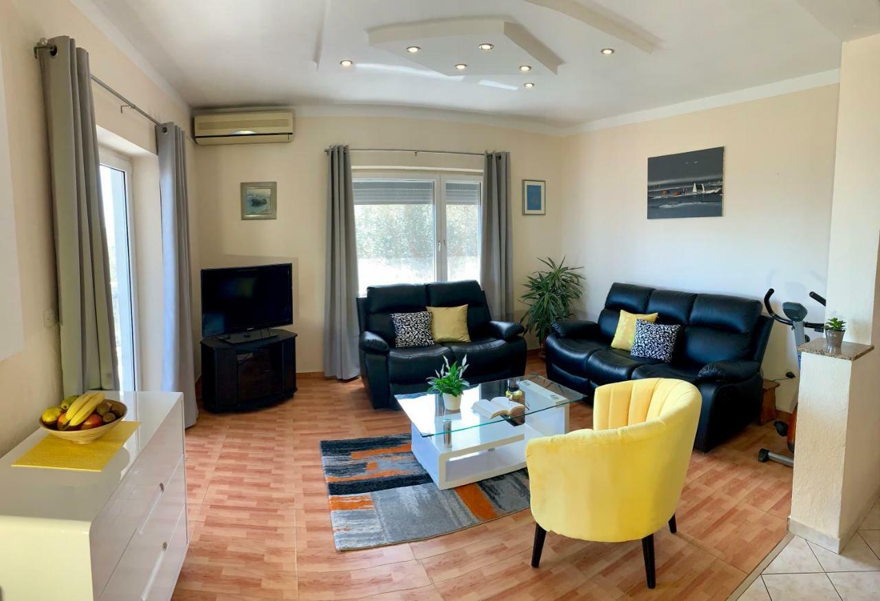 Duplex Apartment With Private Swimming Pool Preko Exteriér fotografie